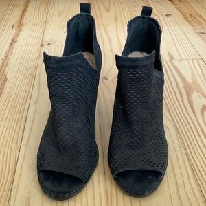 Vince Camuto Booties